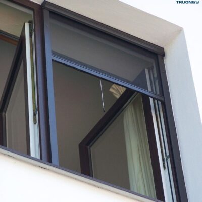 Cửa Lưới Chống Muỗi Tự Cuốn