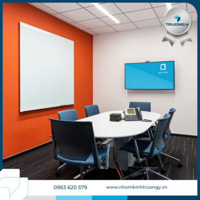 Bảng Kính Cường Lực Văn Phòng