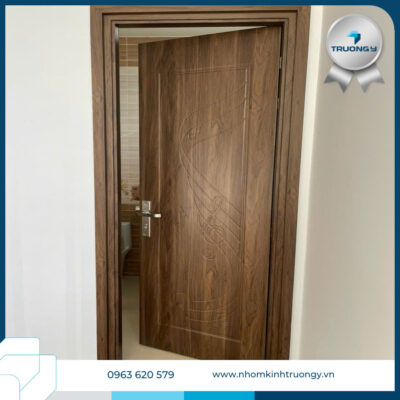Cửa Nhựa Composite - Mẫu 01 3 Cua Nhua Composite