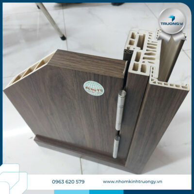 Cửa Nhựa Composite - Mẫu 01 6 Cua Nhua Composite 5
