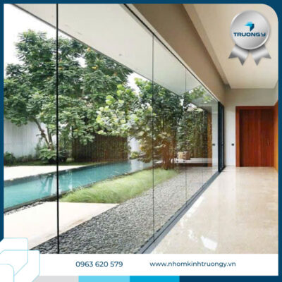 Vách Kính ( Kết Nối Hòa Quyện Với Thiên Nhiên Cho Không Gian Thoáng Đãng) 9 Vach Kinh 3
