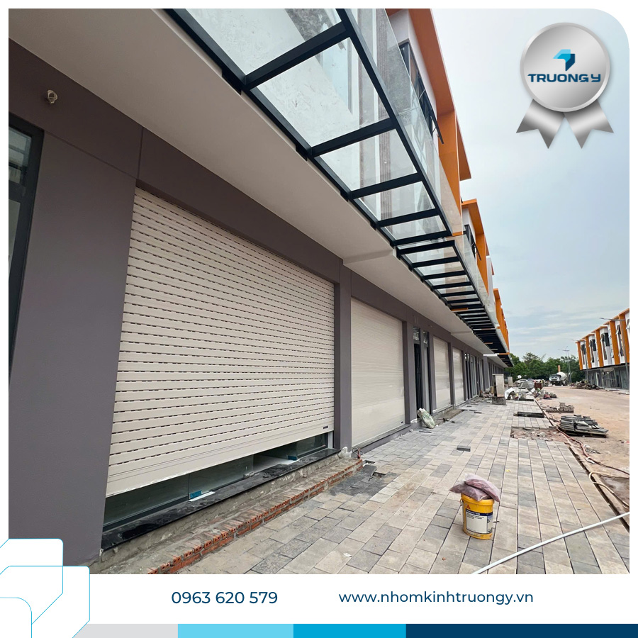 Dự án 56 căn tại Ecolake Mỹ Phước- Bình dương ( Hạng mục cửa cuốn)