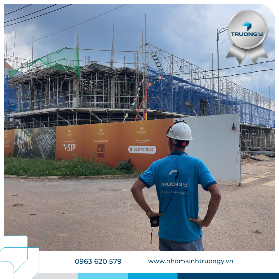 Dự án 108 căn tại Suncasa Visip 3 - Hạng mục Lan can kính