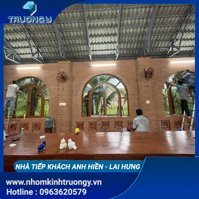 Nha Tiep Khach Anh Hien 5